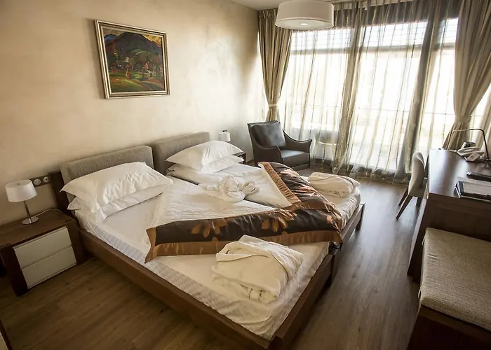 Calendula Ayurvedic & Medical シオーフォク