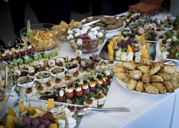 Calendula Ayurvedic & Medical شيوفوك